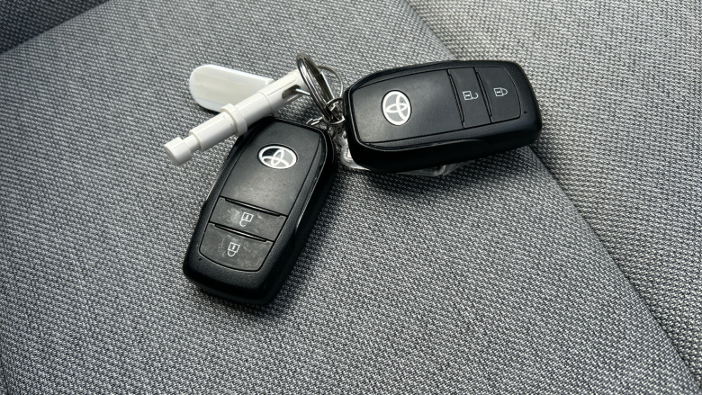 Toyota Yaris 1.5 Hybrid Excel 5dr CVT Hybrid Hatchback